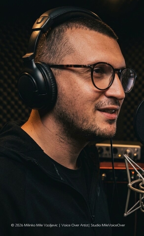 Milinko Mile Vasiljević je istaknuti srpski novinar, audio producent, televizijski voditelj i voice-over umetnik. Prepoznatljiv po svom specifičnom glasu i multimedijalnom radu, 