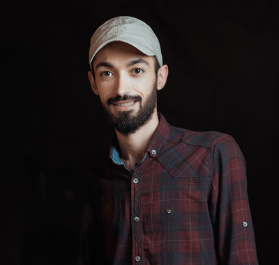 05e0f22e62 headshot