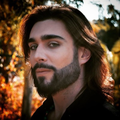 0aefc54982 headshot