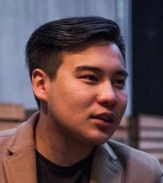 435e7d48ab headshot